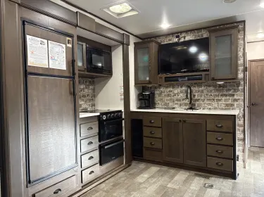 2021 Forest River Hyperlight Toy hauler rental in Aransas Pass, TX