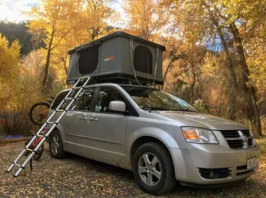 2016 Dodge Grand Caravan Camper van rental in Montréal, QC