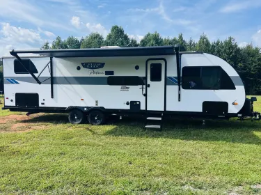 2024 Forest River Salem Cruise Lite Platinum Travel trailer rental in Lincolnton, NC