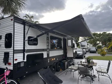2022 Keystone RV Hideout Travel trailer rental in Atlantis, FL