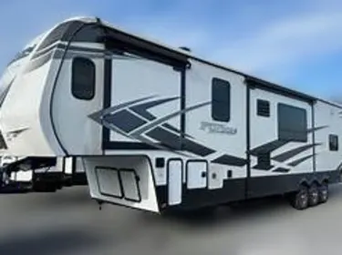 2021 Keystone Fuzion Toy hauler rental in Moraine, OH