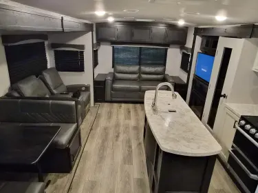 2021 Highland Ridge Open Range Ultra Lite Travel trailer rental in Lithia, FL