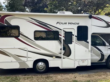2021 Thor Four Winds Class C rental in Bellevue, WA