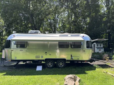 2025 Airstream Tradewind Travel trailer rental in West Palm Beach, FL