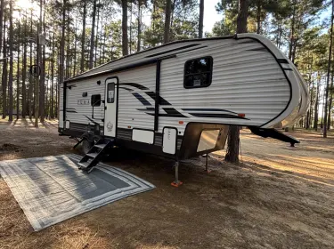 2020 Forest River Puma Fifth-wheel rental in Canton, TX