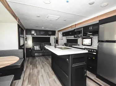 2022 Coachmen Coachmen Freedom Express Liberty Edition (324RLDSLE) Travel trailer rental in Patchogue, NY