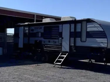 2021 Forest River Cherokee Travel trailer rental in Jacksonville, AR