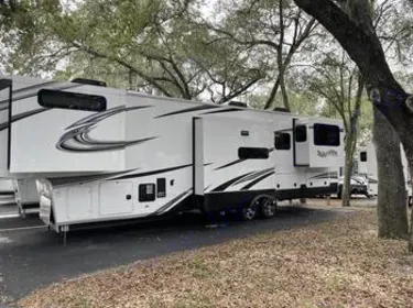 2022 Grand Design Solitude Fifth-wheel rental in Land O Lakes, FL
