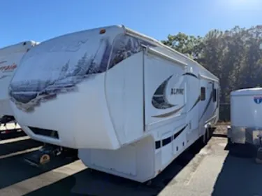 2011 Keystone RV Alpine Fifth-wheel rental in Buford, GA