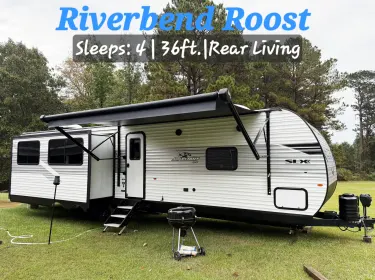 2025 Jayco Jay Flight SLX Travel trailer rental in Pollock, LA