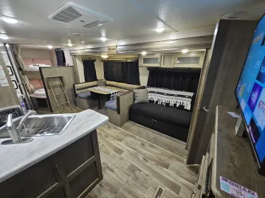 2019 Forest River Palomino Puma XLE Travel trailer rental in Citrus Springs, FL