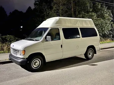 1992 Ford Econoline 150 Camper van rental in Victoria, BC