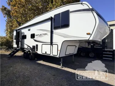 2025 Grand Design Reflection 150 Fifth-wheel rental in Alma, AR