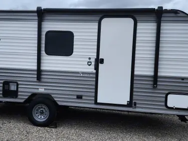 2023 Dutchmen Coleman Lantern LT Travel trailer rental in Middleton, ID
