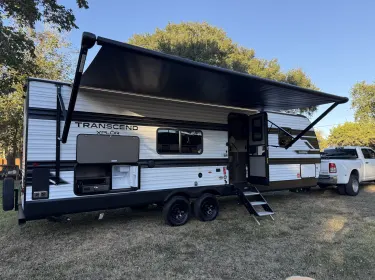 2025 Transcend 26BHX Travel trailer rental in Orchard, TX