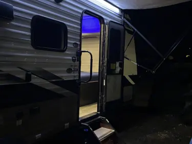 2022 Jayco Jay Flight SLX Rocky Mountain Edition Travel trailer rental in Greenfield, CA