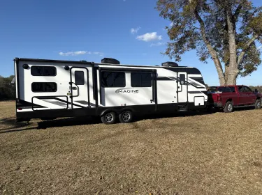 2023 Grand Design Imagine Travel trailer rental in Byron, GA