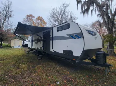 2023 Salem 36VBDS Travel trailer rental in Eustis, FL