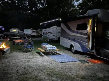 2021 Wayfarer Wayfarer Motorhome Class C rental in Grand Rapids, MI