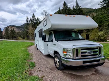 2019 Thor Majestic Class C rental in Three Forks, MT