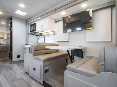 2026 thor four winds Class C rental in Aurora, CO