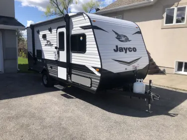 2022 Jayco Jay Flight SLX Travel trailer rental in Ottawa, ON