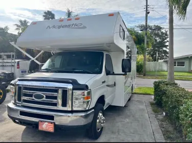 2015 Thor Majestic Class C rental in Sunrise, FL