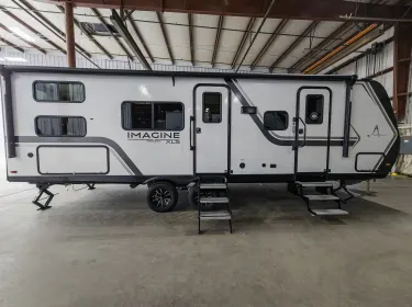 2025 Grand Design Imagine XLS Travel trailer rental in Navin, MB