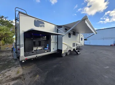 2020 Jayco Eagle HT Travel trailer rental in Cape Coral, FL