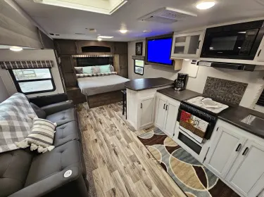 2021 Venture Stratus Travel trailer rental in Citrus Springs, FL