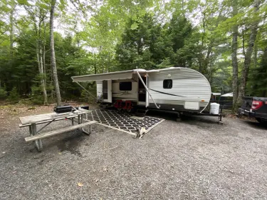 2013 Crossroads RV Z-1 Travel trailer rental in Conquerall Mills, NS