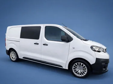 2020 Peugeot Expert Camper van rental in LUCCIANA