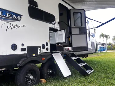 2022 Forest River Salem FSX Plantium Travel trailer rental in Miami, FL