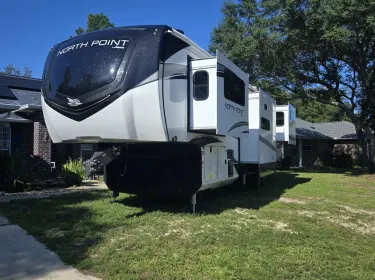2024 Jayco North Point Fifth-wheel rental in Pensacola, FL