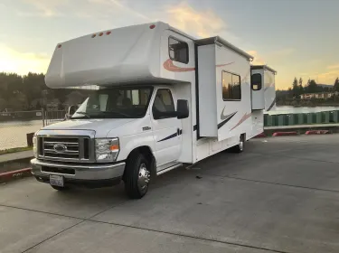 2014 Forest River Sunseeker Class C rental in Vancouver, WA