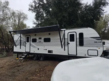 2025 Jayco Jay Flight SLX Travel trailer rental in Nuevo, CA