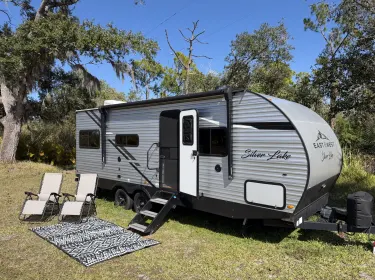 2023 East to West Silver Lake Travel trailer rental in Port Charlotte, FL