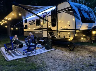 2024 Coachmen Apex Travel trailer rental in Commerce Charter Township, MI