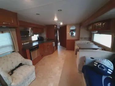 2009 Georgetown M-379 Class A rental in Bellefonte, PA