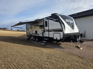 2022 Grand Design Imagine Travel trailer rental in Piedmont, SD