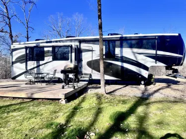 2021 Forest River Cardinal Fifth-wheel rental in Bryant, AR