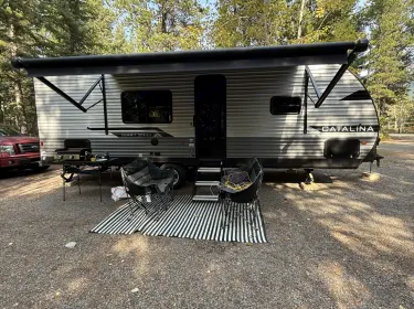 2025 Coachmen Catalina Sumit 8 Travel trailer rental in Calgary, AB