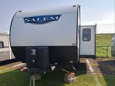 2023 Salem 26DBUD Travel trailer rental in Eustis, FL