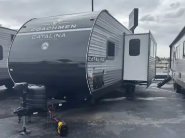 2026 Coachmen Explore 2026 273DBHCK Travel trailer rental in Rancho Cucamonga, CA