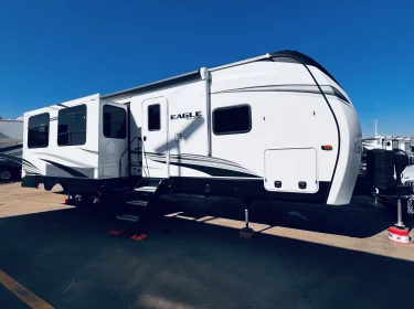 2024 Jayco Eagle 312 BHOK Travel trailer rental in Fort Worth, TX