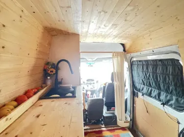 2006 Dodge Sprinter Van Camper van rental in Cedar Creek, TX