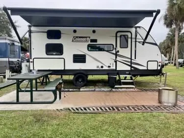 2021 Dutchmen Coleman Light LX Travel trailer rental in Apollo Beach, FL