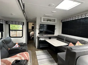 2022 Forest River Wildcat 247 RKX Travel trailer rental in Grants Pass, OR