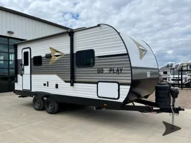 2025 Highland Ridge RV Go Play Travel trailer rental in Great Falls, MT