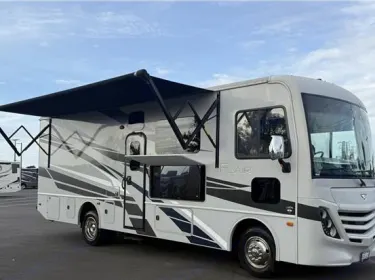 2024 Flair-Fleetwood Flair-Fleetwood Motorhome Class A rental in Stanton, CA